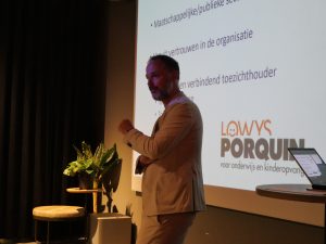 ervaren commissaris Bram Heijnsbroek over zijn motivatie om 10 jaar geleden als Nederlands jongste toezichthouder in het publieke domein aan de slag te gaan